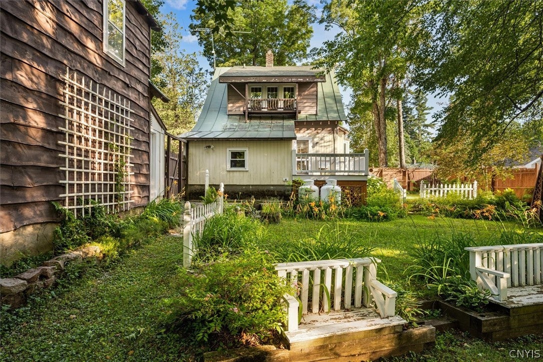 141 Fern Avenue