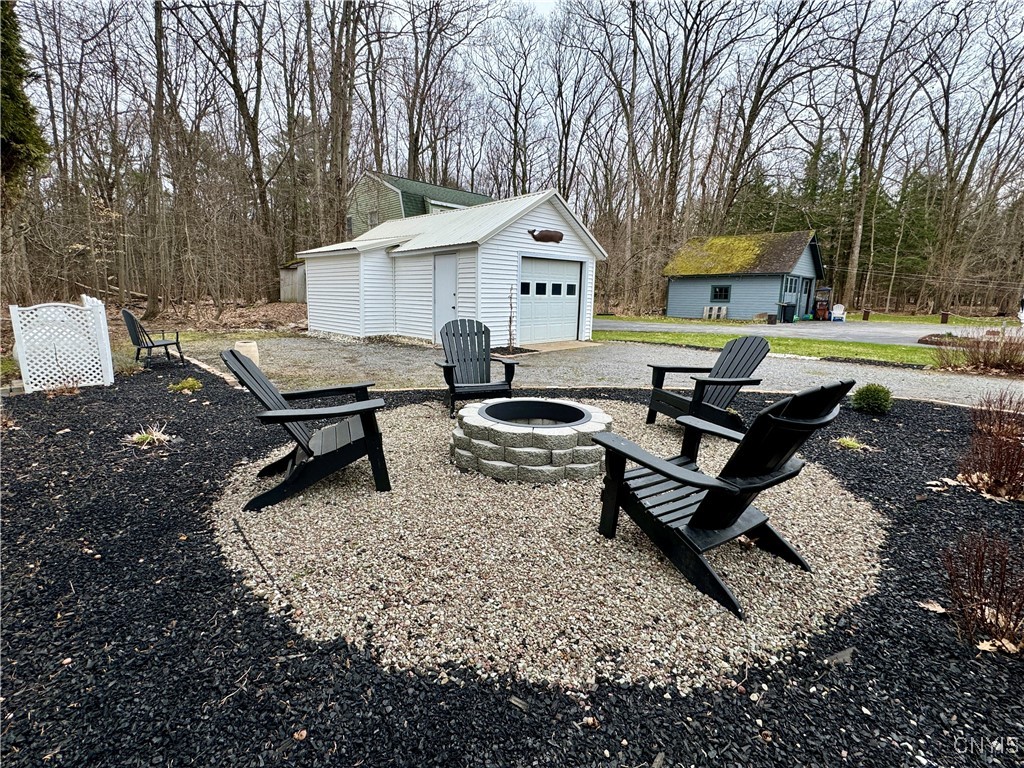 6638 N Lakeshore Road, Verona, New York image 5