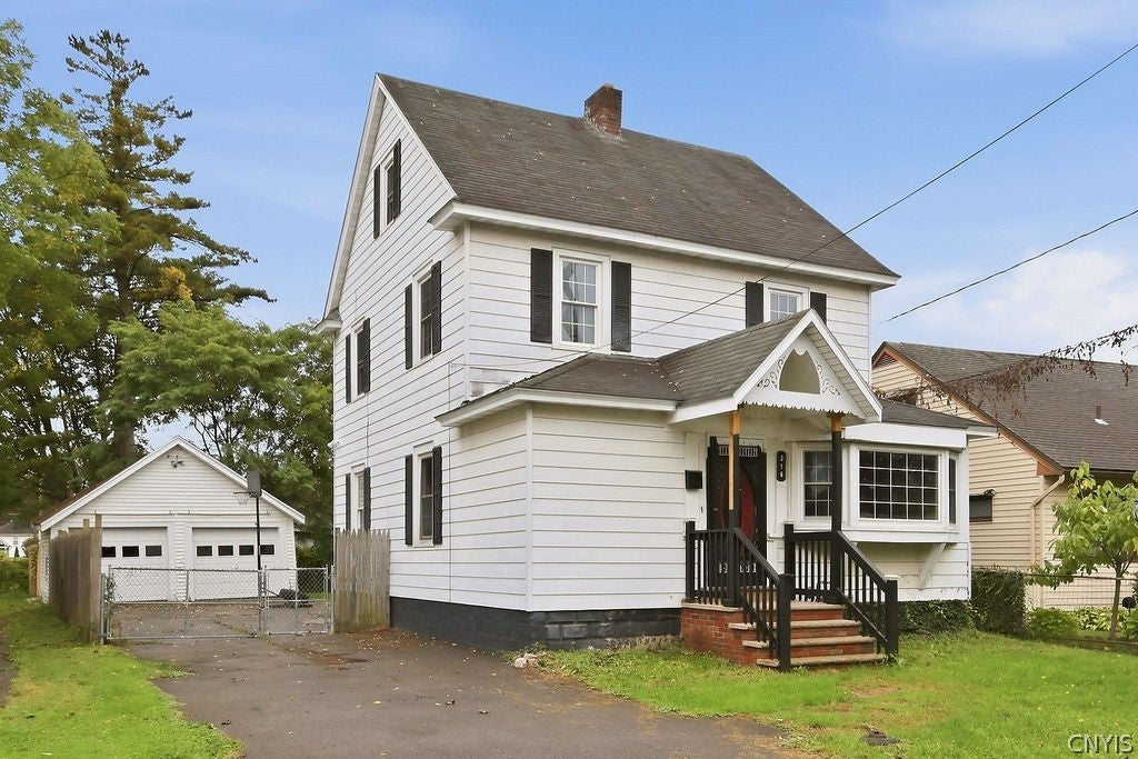316 Berwick Road S