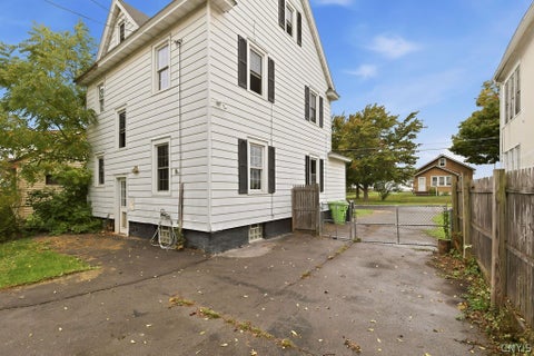 Tiny photo for 316 Berwick Road S, Salina, NY 13208 (MLS # S1720094)