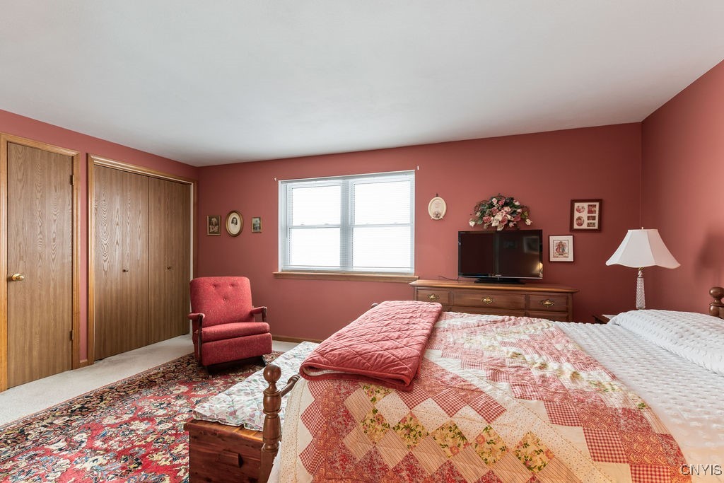 8243 Boatwatch Drive, Clay, New York image 10