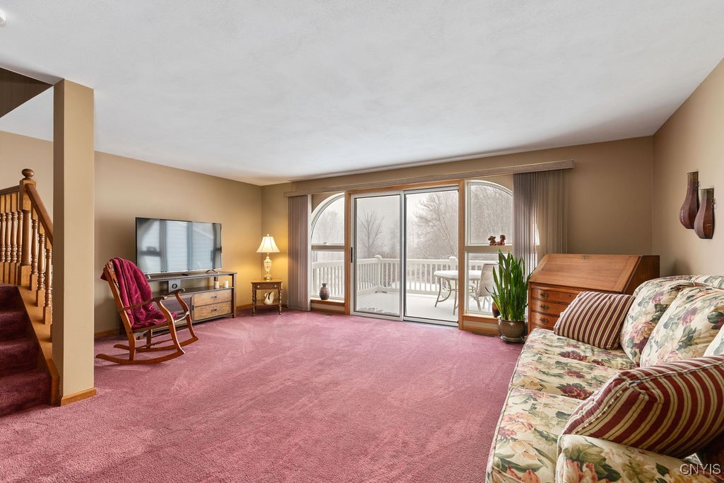 8243 Boatwatch Drive, Clay, New York image 8