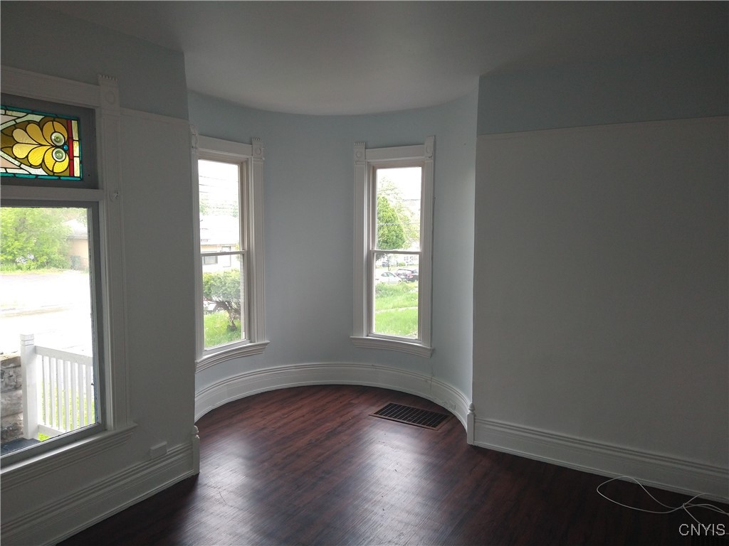 406 Milton Avenue, Syracuse, New York image 3