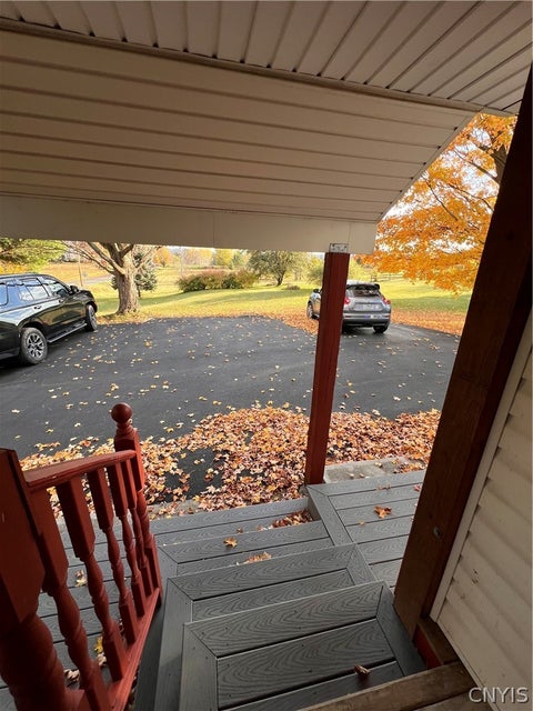 Tiny photo for 1962 Middle Road, Oneida, NY 13421 (MLS # S1724453)