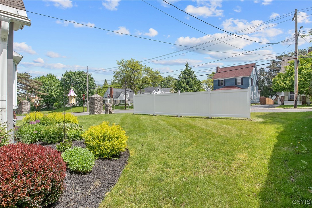 1607 Stolp Avenue, Syracuse, New York image 34