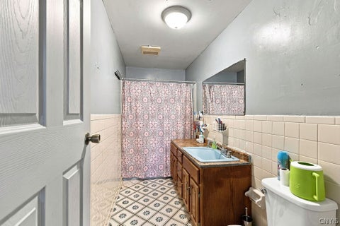 Tiny photo for 2013 Grant Boulevard, Syracuse, NY 13208 (MLS # S1725200)