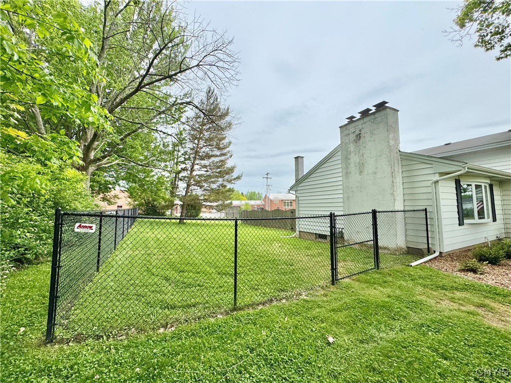 10 Litwak Street, Fulton, New York image 37