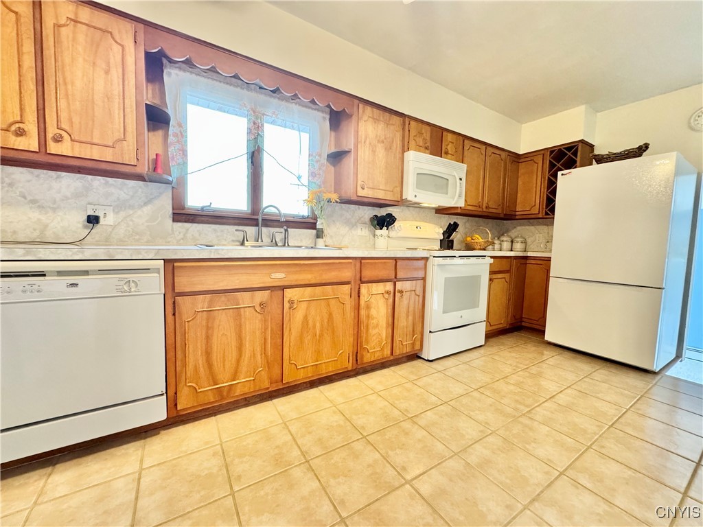 10 Litwak Street, Fulton, New York image 8