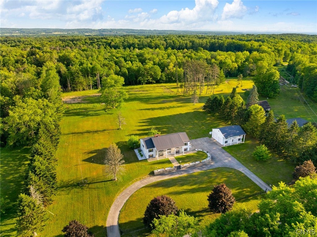 10434 Mapledale Road
