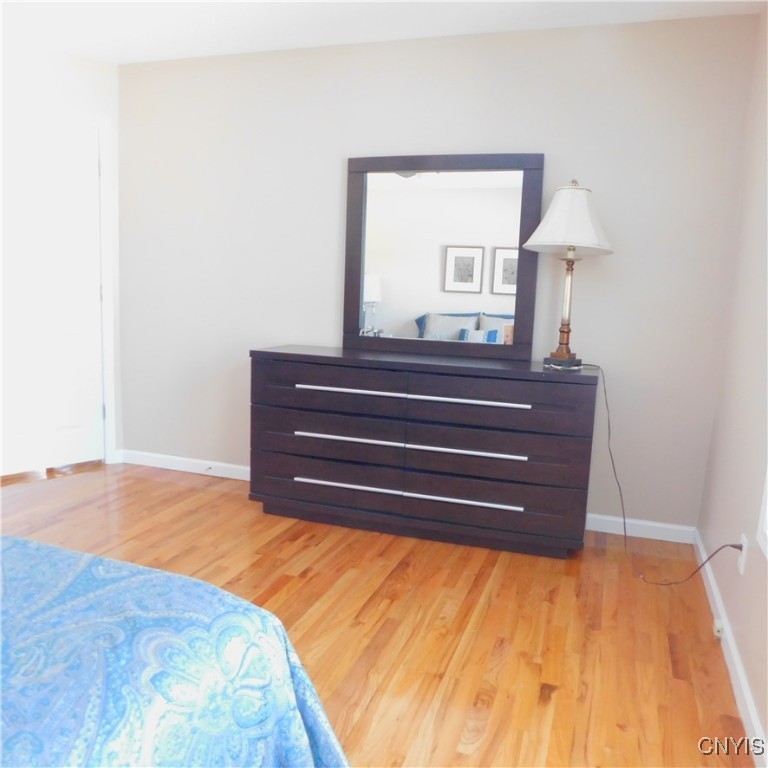Salina, New York 13088, United States, 2 Bedrooms Bedrooms, ,2 BathroomsBathrooms,Residential,Pending,17276