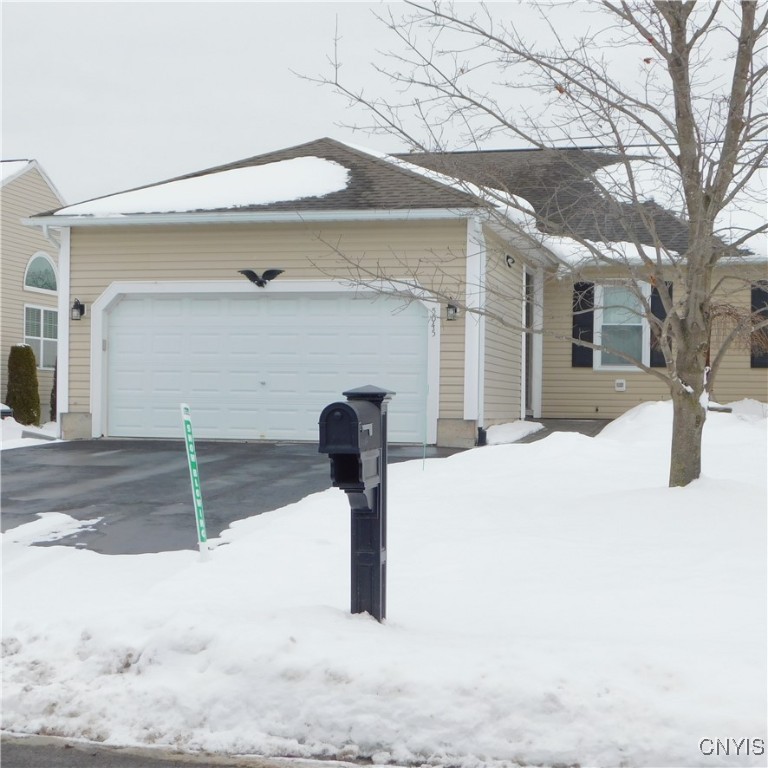 Salina, New York 13088, United States, 2 Bedrooms Bedrooms, ,2 BathroomsBathrooms,Residential,Pending,17276
