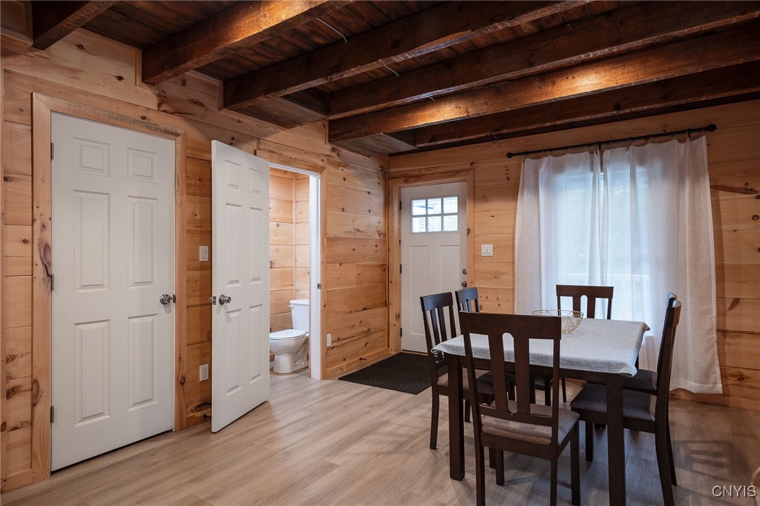 Watertown-City, New York 13601, United States, 5 Bedrooms Bedrooms, ,3 BathroomsBathrooms,Residential,Active,40887