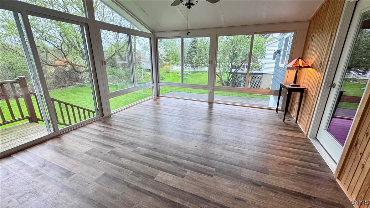 3825 East St Rd St, Skaneateles, New York image 4