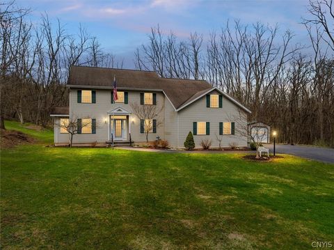 Homes For Sale - 9211 Grange Hill Road<br/> Oneida County, New Hartford, NY 13413
