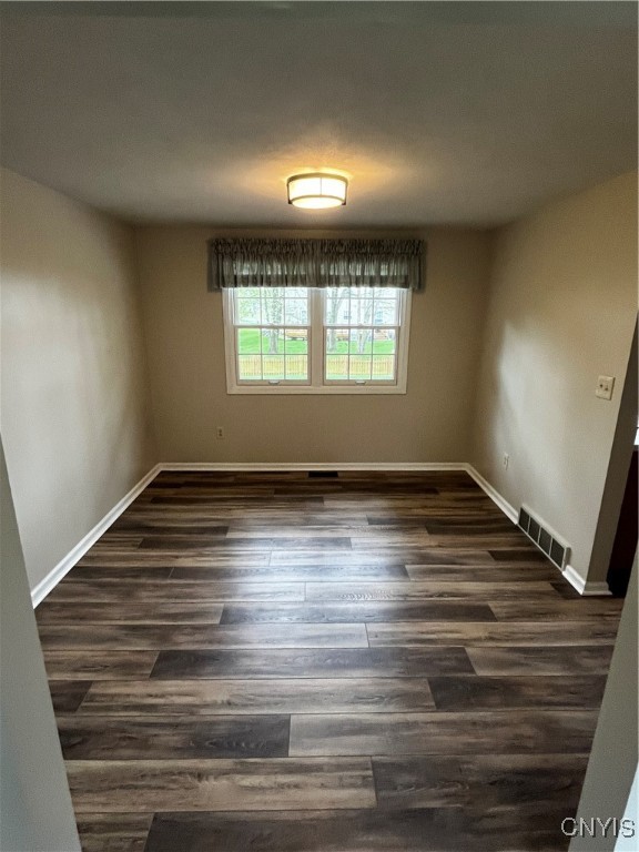 6107 Owlwood Drive, Cicero, New York image 5