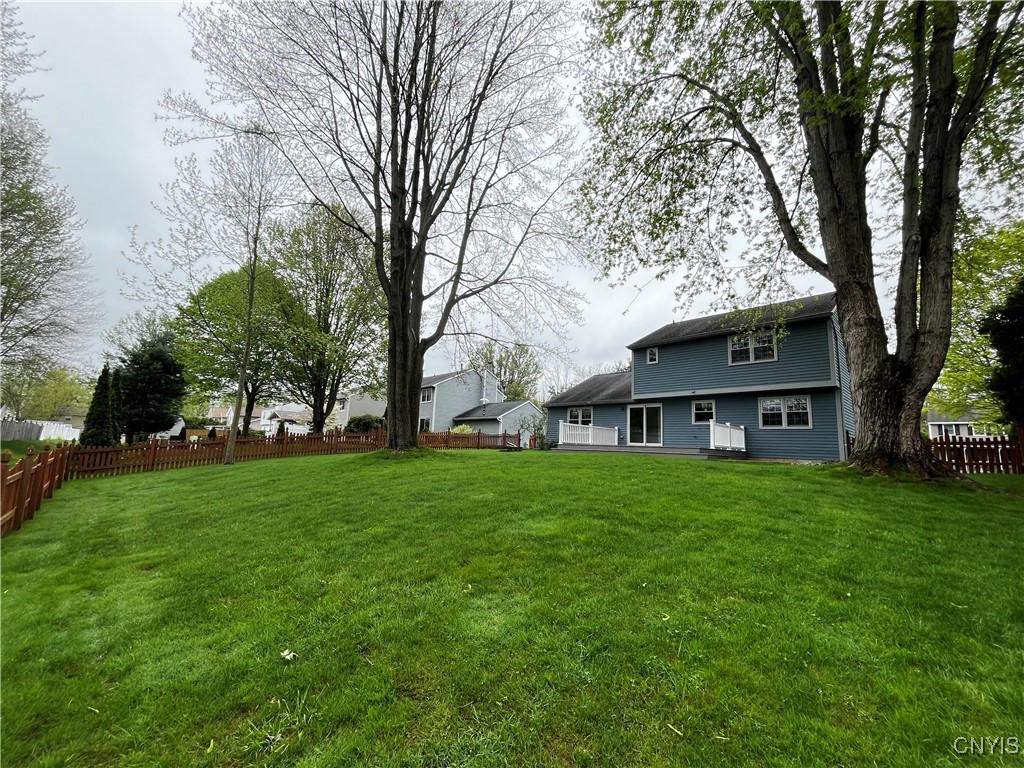 6107 Owlwood Drive, Cicero, New York image 31