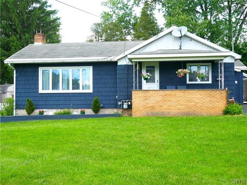 Homes For Sale - 39 Young Avenue<br/> Oneida County, New Hartford, NY 13417