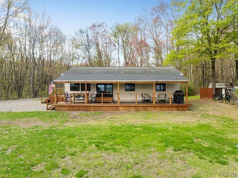 143 Drive 10 Cleveland NY 13042