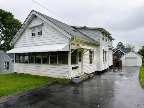 303 Darlington Road E Syracuse NY 13208