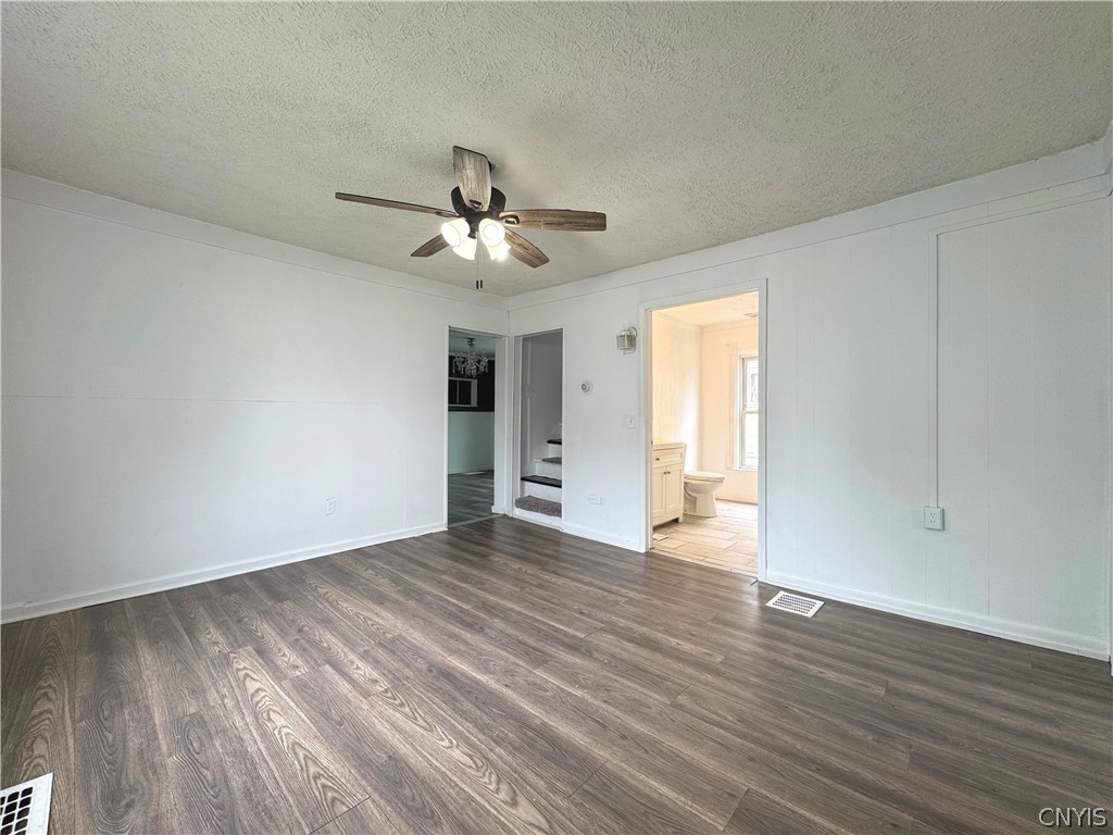 318 W Hoard Street