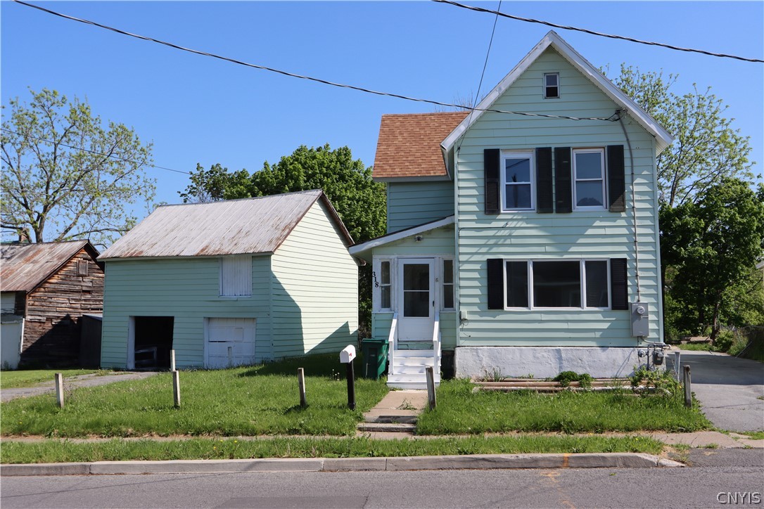 318 W Hoard Street