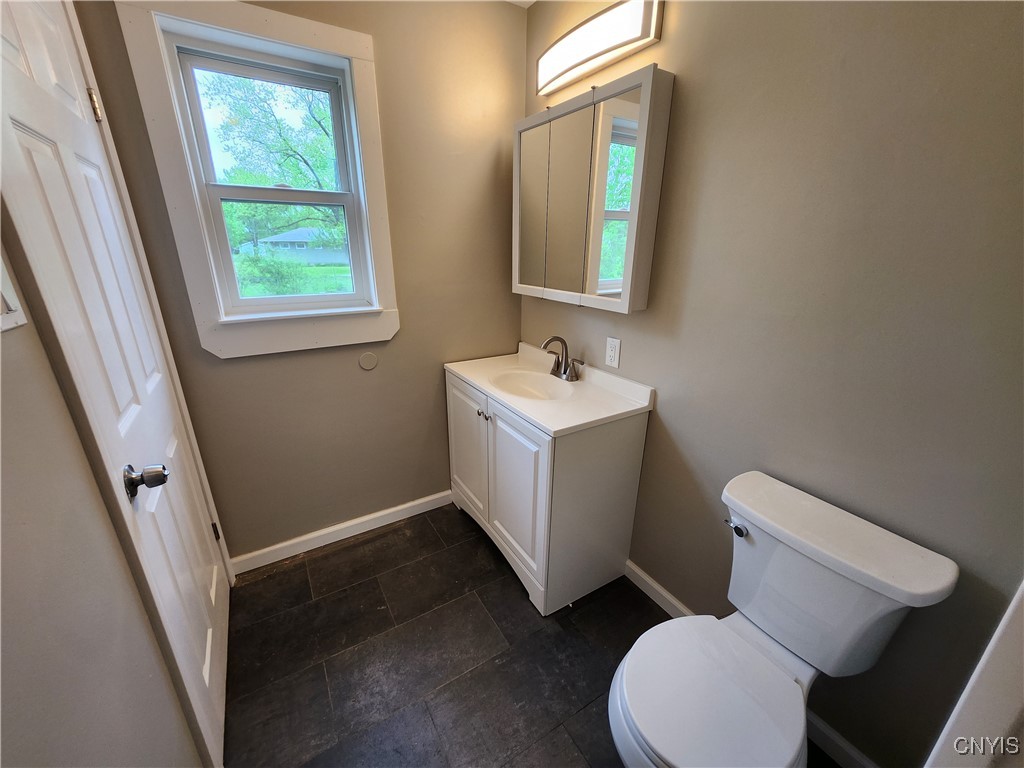 5900 Lathrop Drive, Cicero, New York image 13