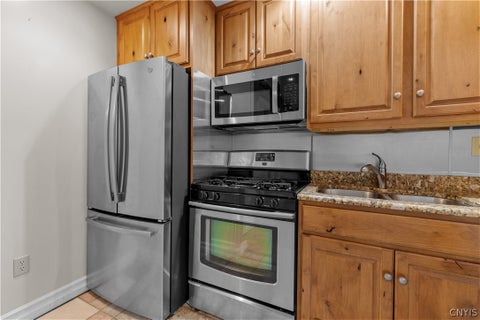 Tiny photo for 314 Saltmakers Road, Salina, NY 13088 (MLS # S1688306)