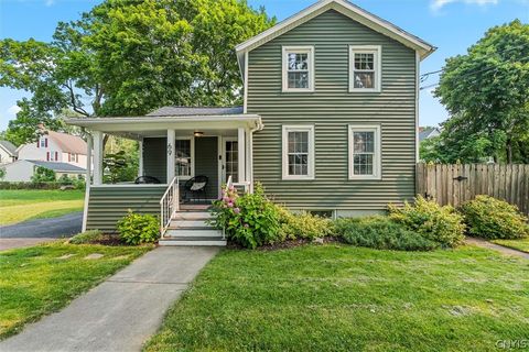 Homes For Sale - 69 Hamilton Avenue<br/> Cayuga County, Auburn, NY 13021
