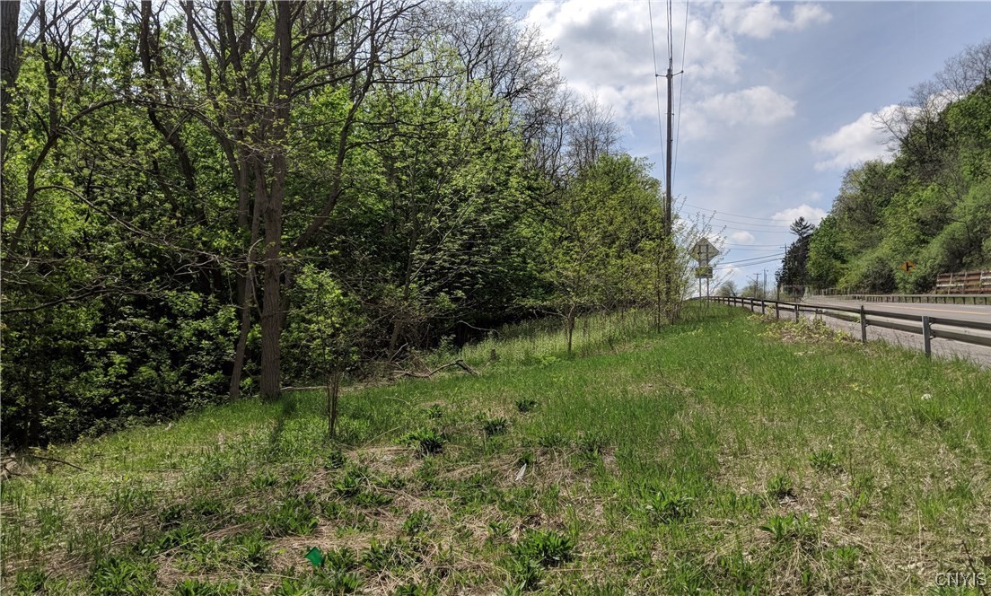 0 W Seneca Turnpike
