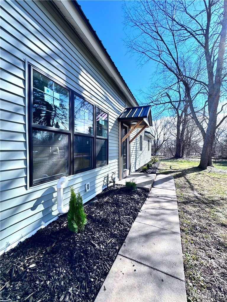 6913 Lowell Road