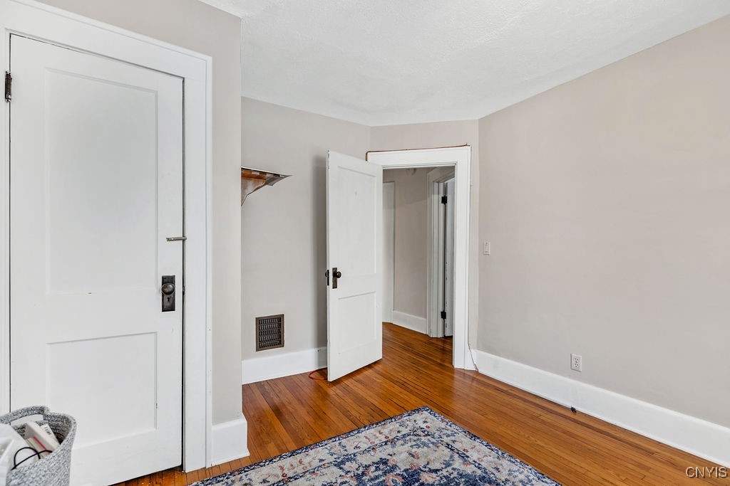 408 Avery Avenue, Syracuse, New York image 32