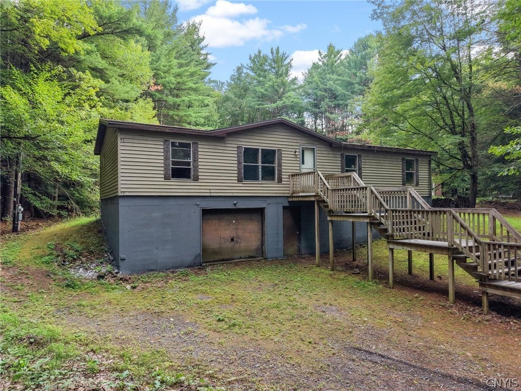 8442 Halstead Road