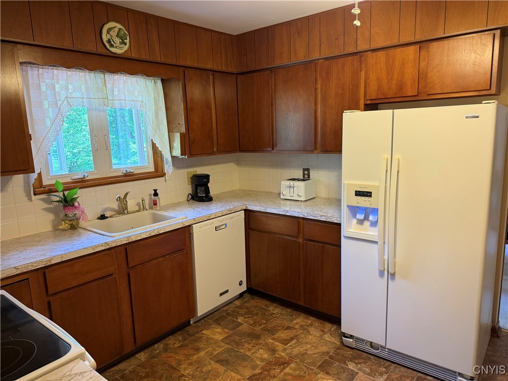 10340 Ridgecrest Road