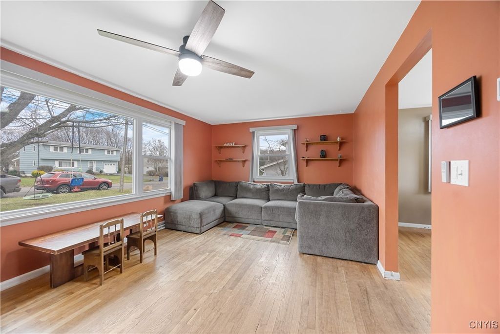 Photo of 11 Elaine Terrace, Camillus, NY 13031 (MLS # S1652598)