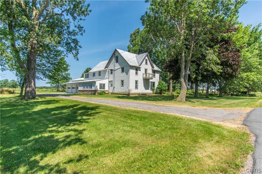 Photo of 24897/899 County Route 57, Lyme, NY 13693 (MLS # S1700851)