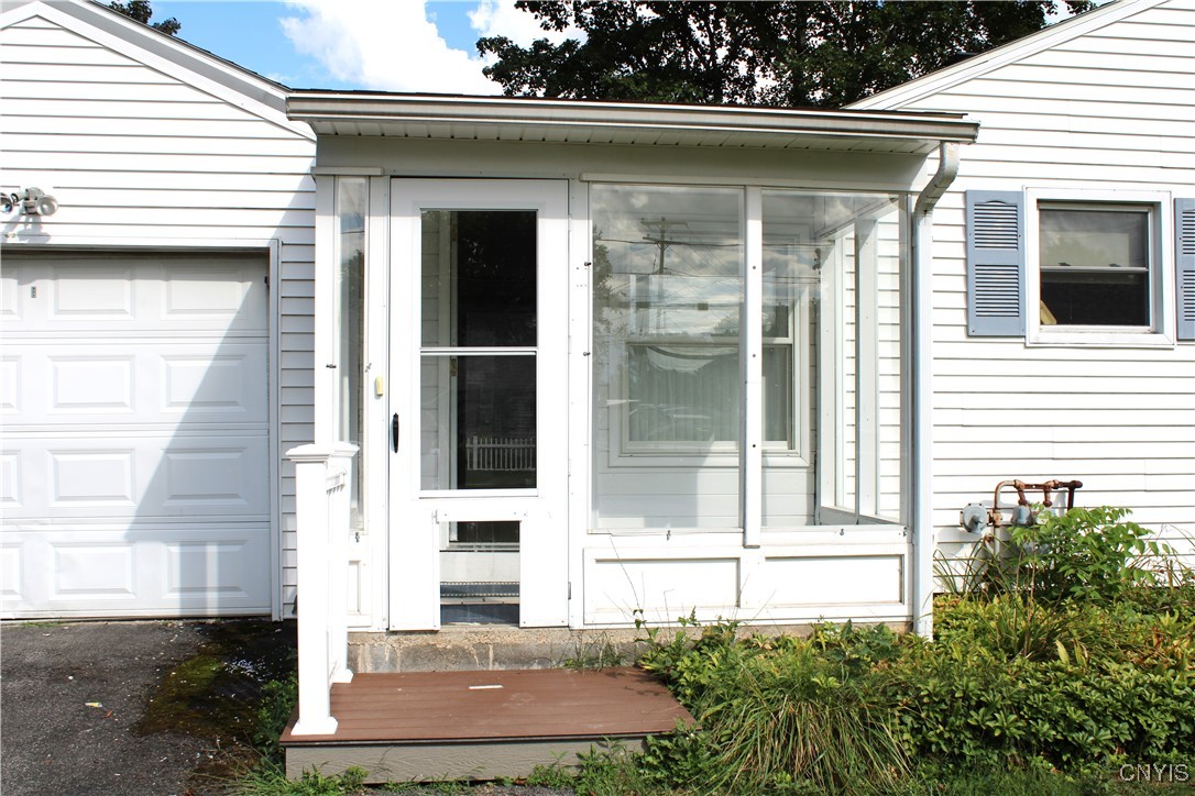 111 Glen Road S