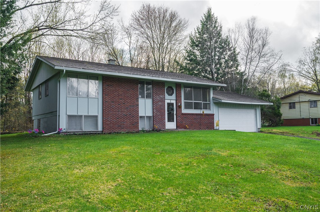 8017 Glenwood Drive
