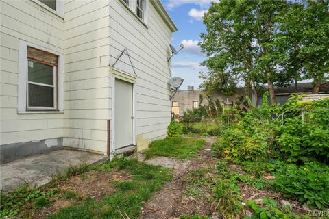 Tiny photo for 217 Grand Avenue #2, Syracuse, NY 13204 (MLS # S1724445)