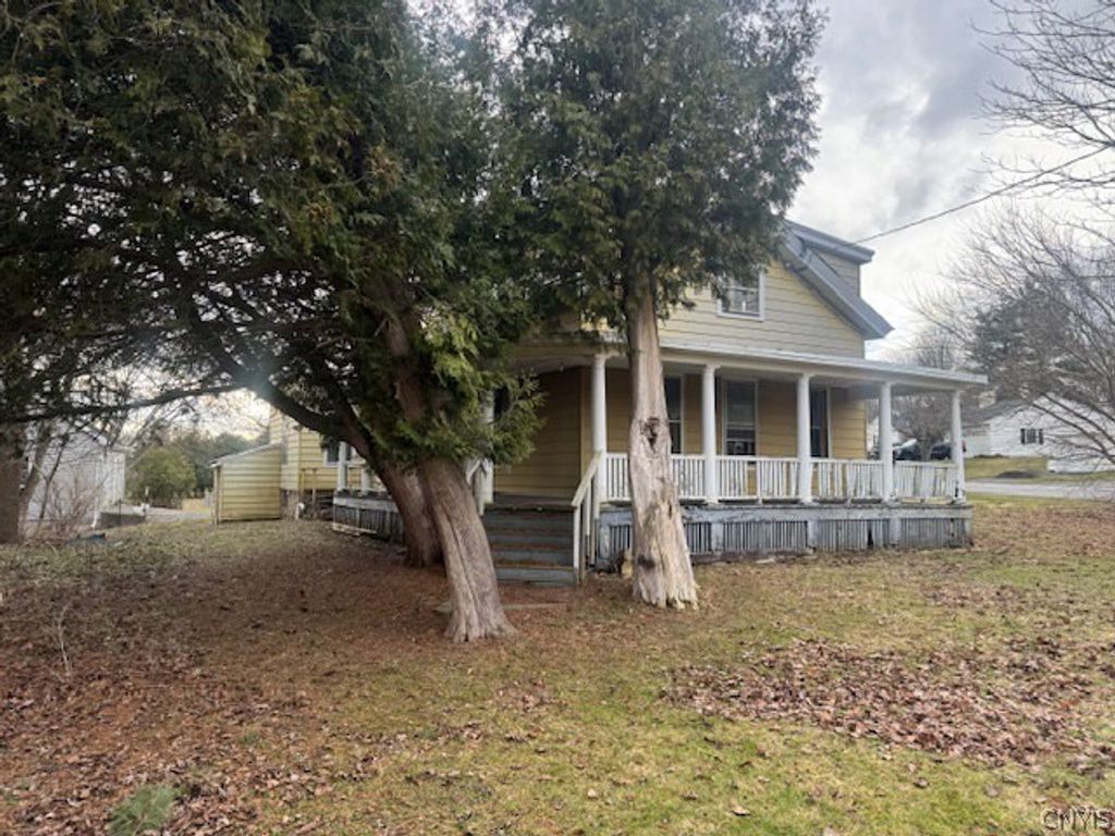 Photo of 4917 Clinton Road, Whitestown, NY 13492 (MLS # S1666580)