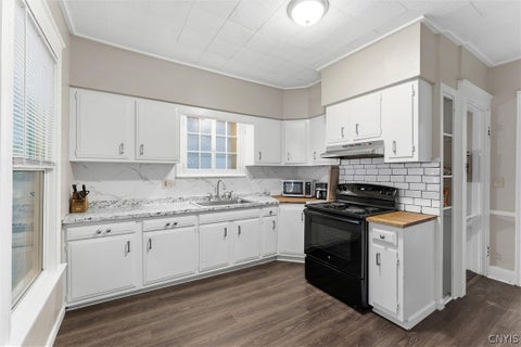 Tiny photo for 522 Tennyson Avenue, Syracuse, NY 13204 (MLS # S1688810)