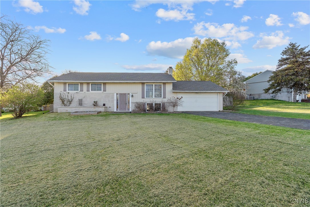 301 Sandbank Road, Elbridge, New York image 1