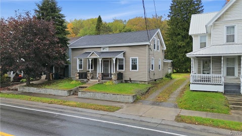 Photo of 8 Herkimer Street, Fairfield, NY 13406 (MLS # S1721436)