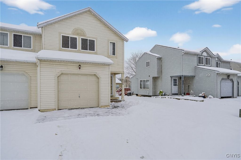 Photo of 8828 New Country Drive, Cicero, NY 13039 (MLS # S1652833)