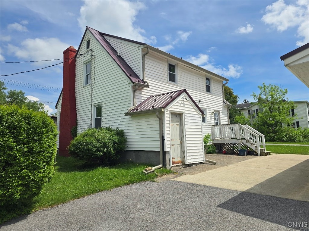 343 N Peterboro Street