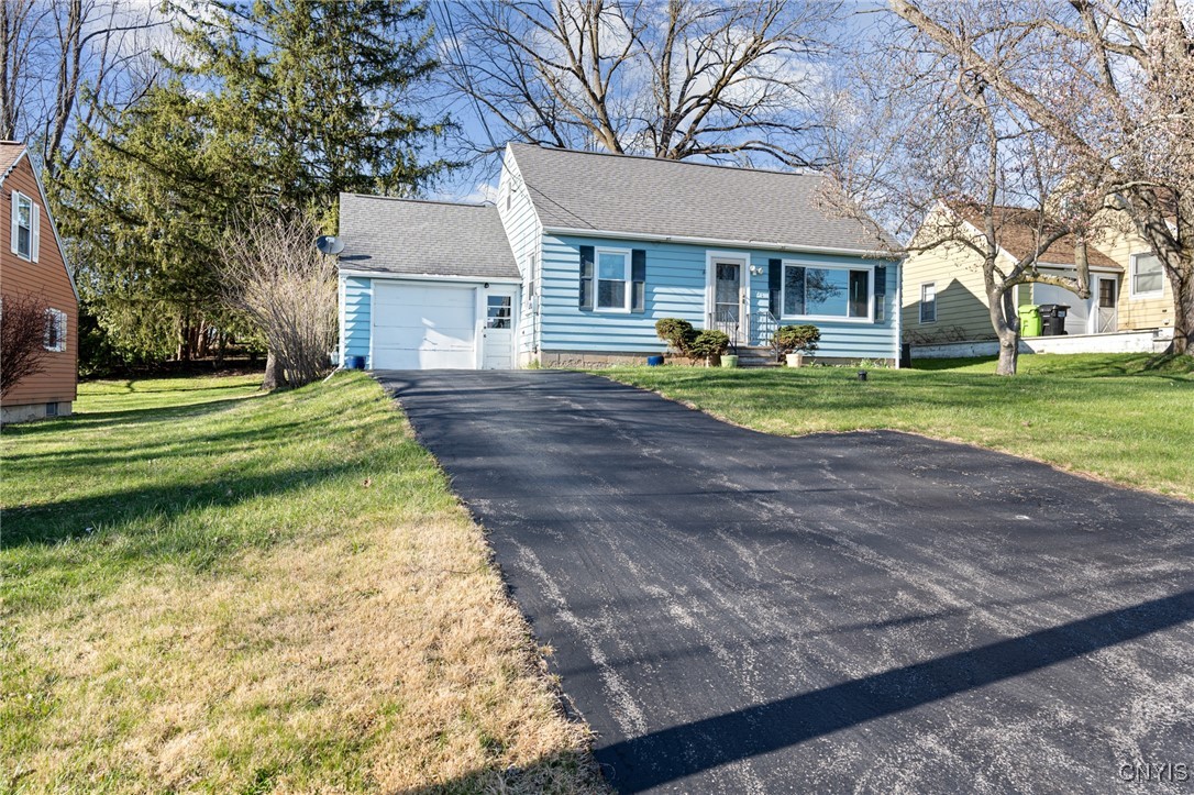 126 W Dauenhauer Street, Manlius, New York image 4