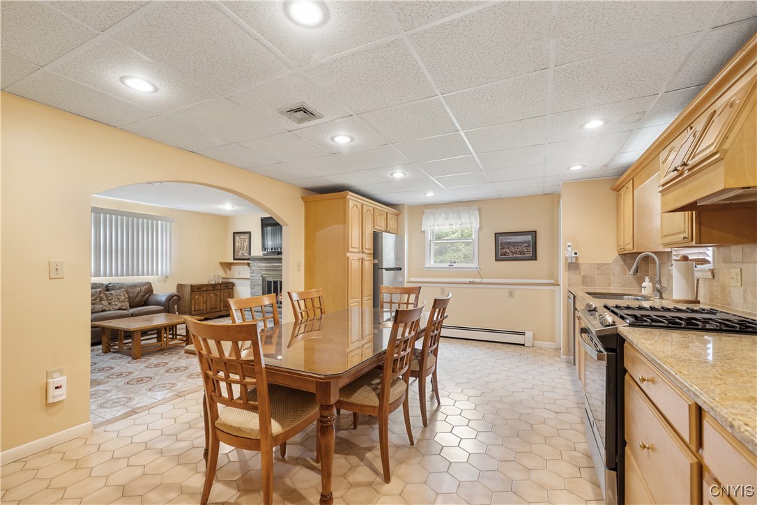 7322 Highbridge Road, Manlius, New York image 10
