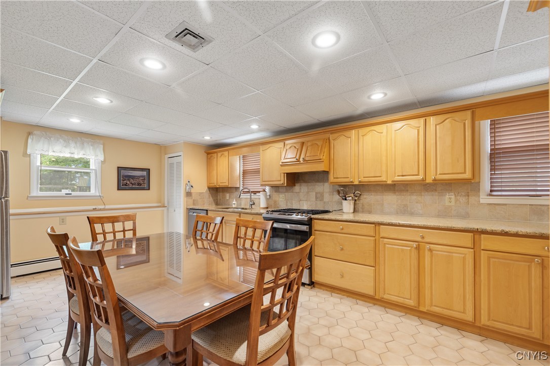 7322 Highbridge Road, Manlius, New York image 9