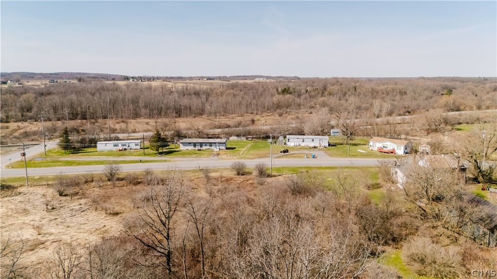 Photo of 28671 Martin Road N, Le Ray, NY 13637 (MLS # S1670703)