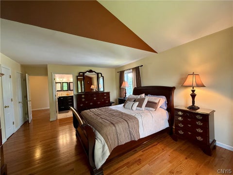 Tiny photo for 6075 Singletree Lane, DeWitt, NY 13078 (MLS # S1689691)