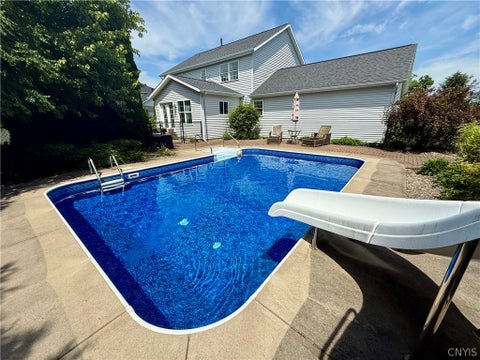 Tiny photo for 6075 Singletree Lane, DeWitt, NY 13078 (MLS # S1689691)